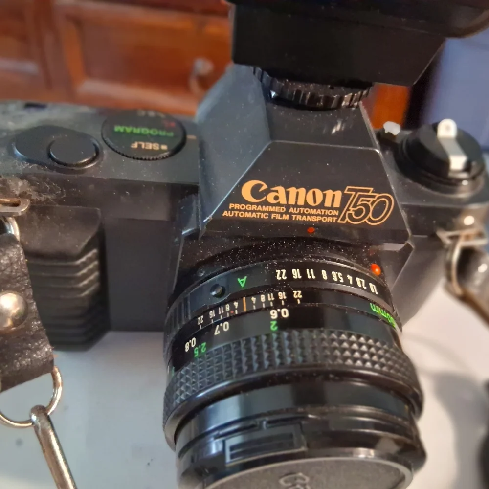 CANON T50 PROFESSIONAL CAMERA